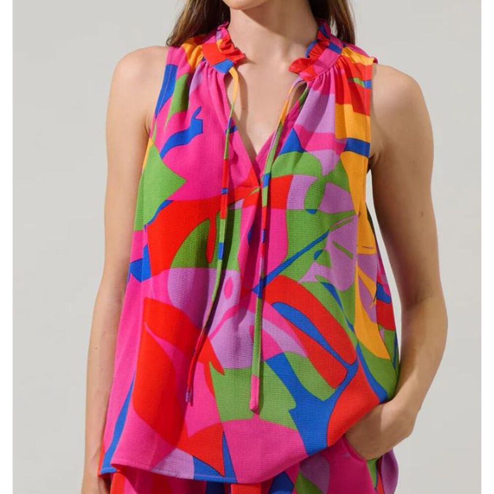 Sugarlips Soleil Abstract Miley Sleeveless Blouse, size M